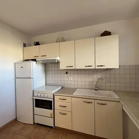 T3 Pieds Dans L'eau Avec Parking Au Lavandou - Fr-1-308-204 * 르 라방두